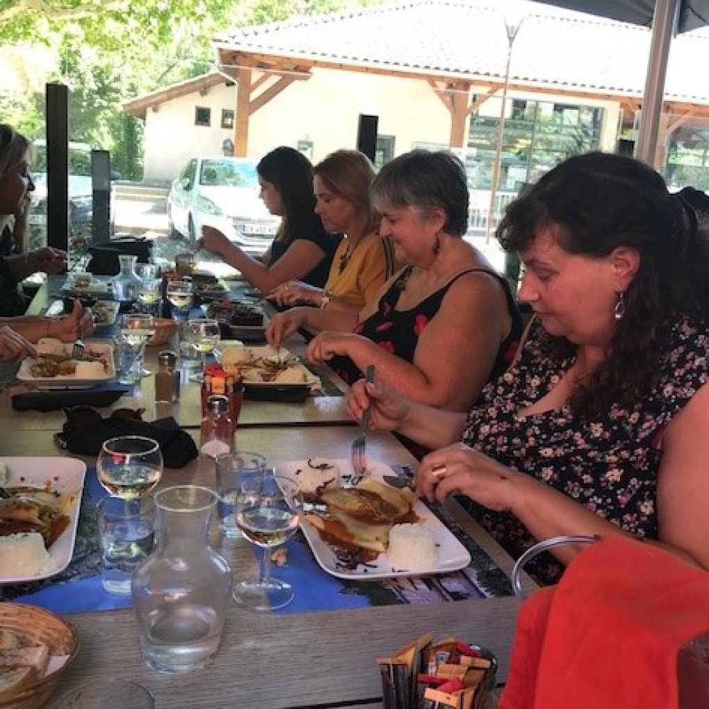 Les équipes de nos trois cabinets haut-alpins se sont retrouvées autour d’un délicieux repas pour célébrer la fin de la période fiscale et l’arrivée de vacances bien méritées. 
#gap #serres #embrun ##serreponçon