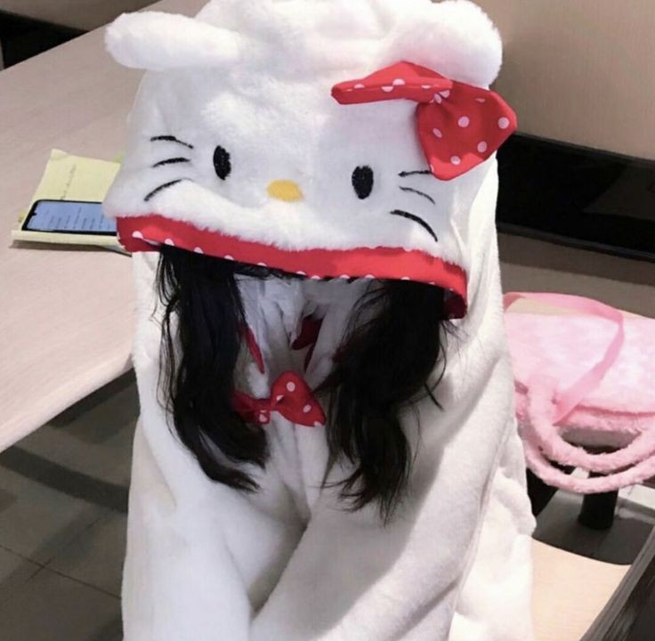 + ｡ ๋ tweet media