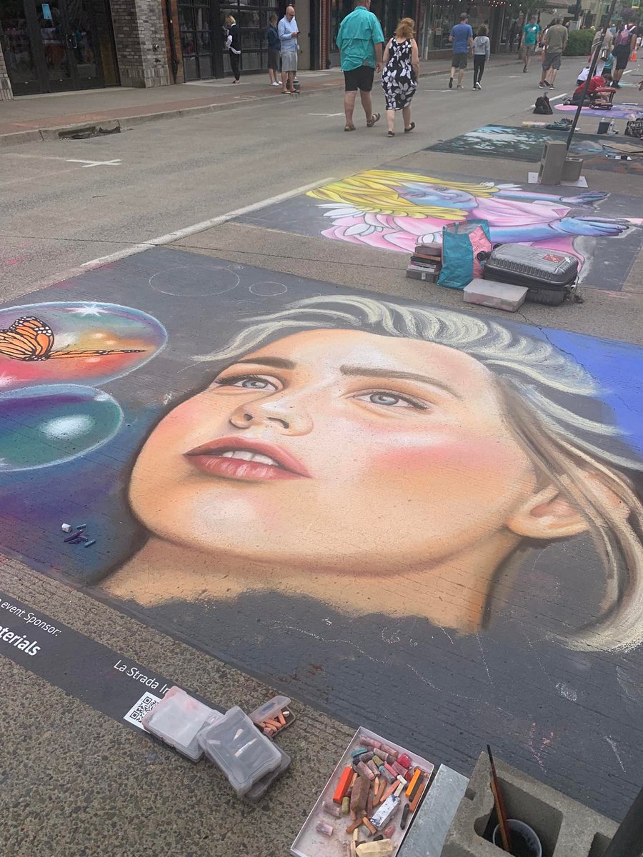 CityofHillsboro's tweet photo. The streets of Downtown Hillsboro are closed today so you can come view the completed chalk-art masterpieces! 

Enjoy a stroll down Main Street and stop by the local businesses while taking in this unique art experience🎨 https://t.co/TBTl9Rhv2A