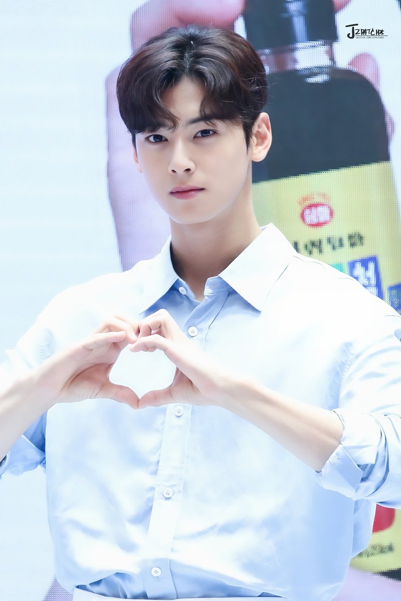 Jzpatch25's tweet photo. 220716 삼화 팬싸 여의도 
하트하트 💜❤️

#아스트로 #차은우 #ชาอึนอู
#ASTRO #CHAEUNWOO @offclASTRO https://t.co/aNmUn4utOP