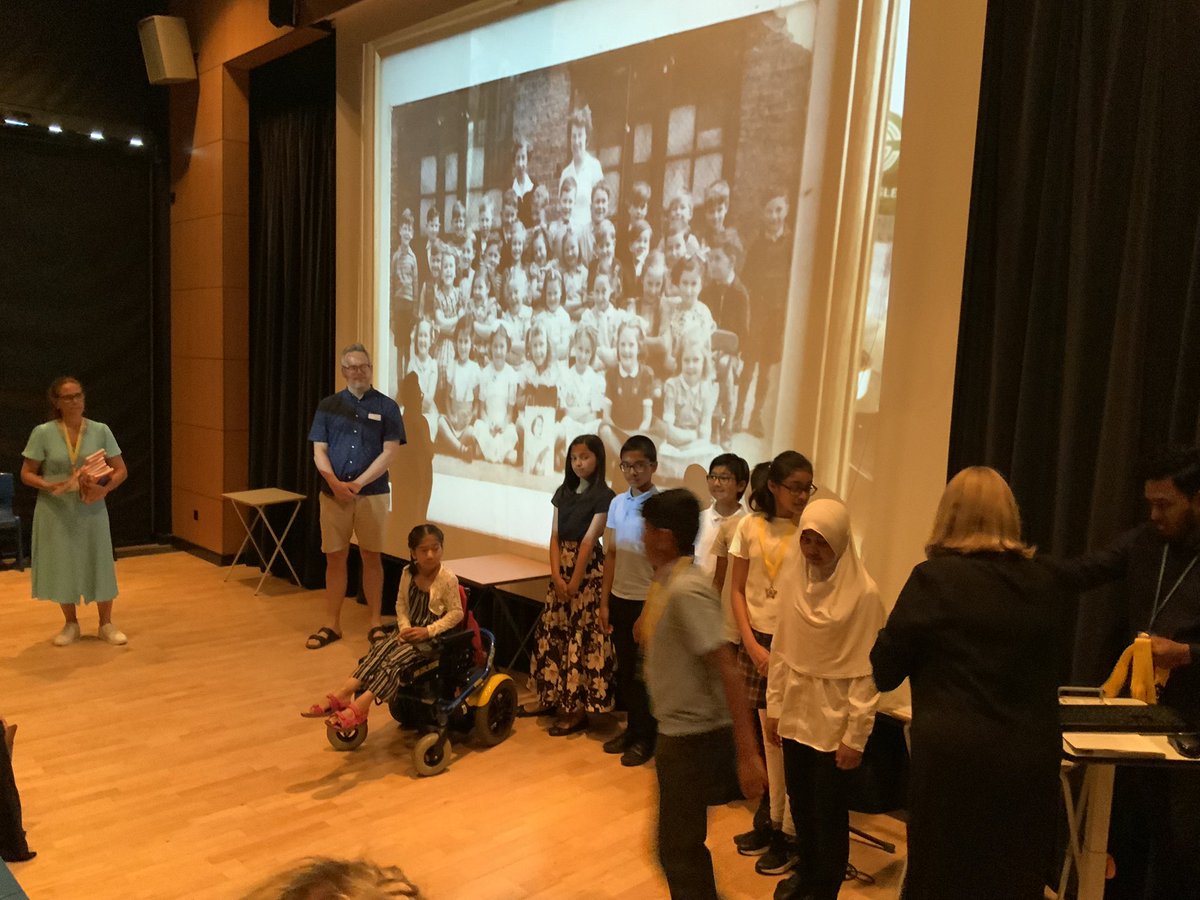 John Scurr Primary School tweet media