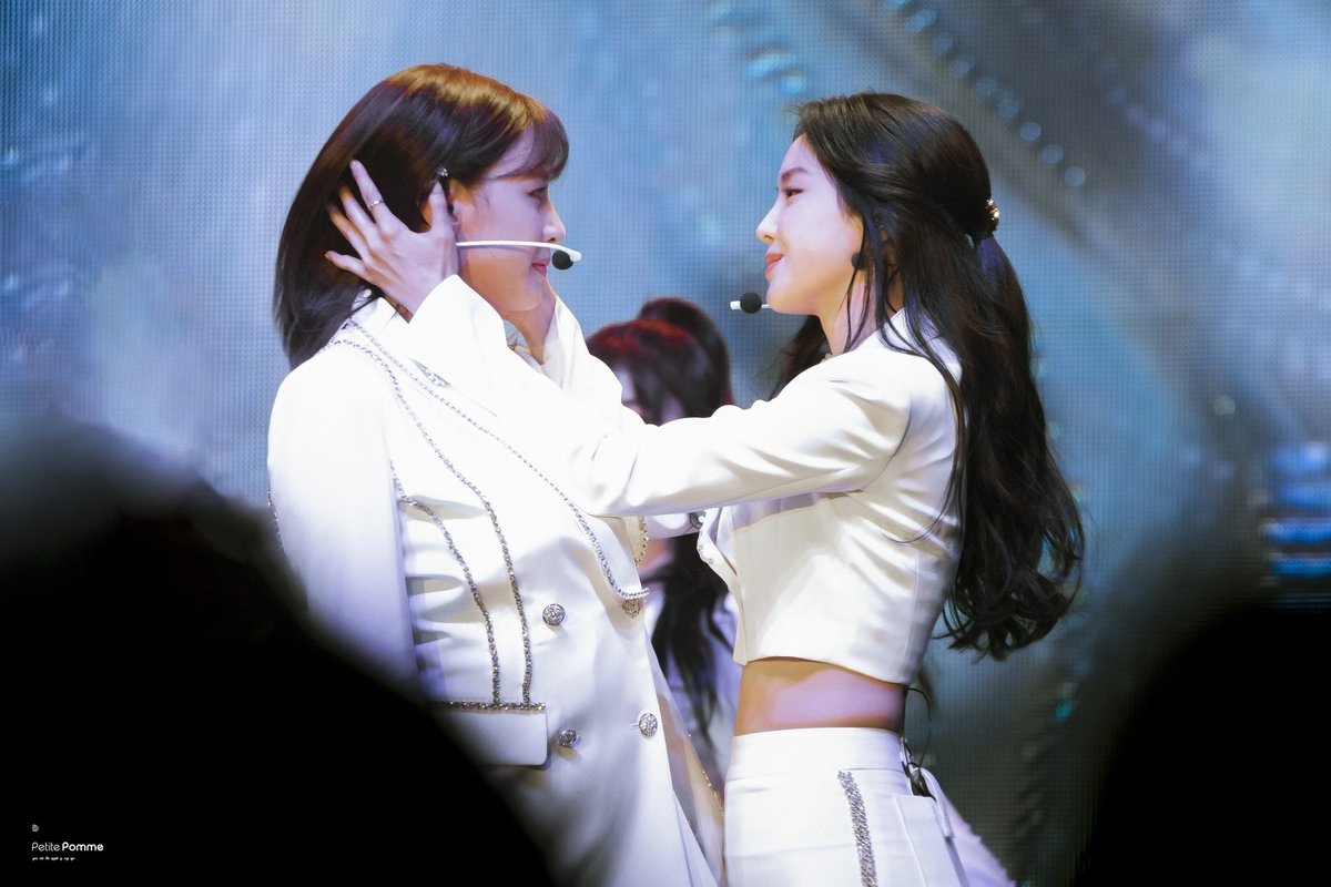 snechan2's tweet photo. はよんちゃん、お誕生日おめでとう🎂❤️ https://t.co/eWXEo4RHsq