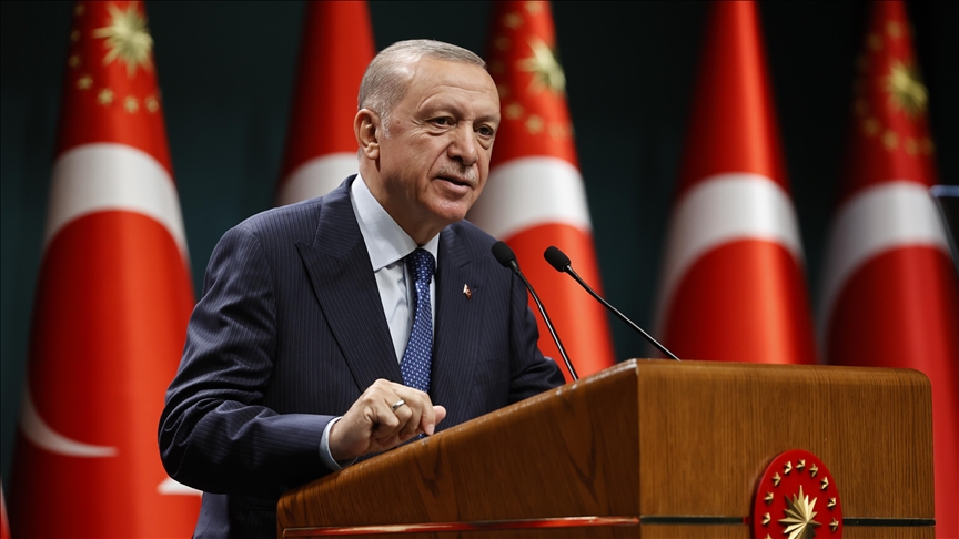 wwpressco's tweet photo. Cumhurbaşkanı Erdoğan: Öğrenim kredisi geri ödemeleri alınan kredi rakamı üzerinden yapılacak https://t.co/jBqr8e2hSZ