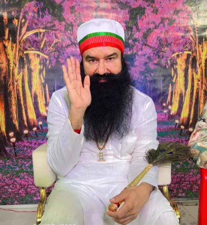 manishadhiman19's tweet photo. new #SpiritualSong 'Paap Chuppake Punya Dikhake' released  on Sunday by Saint Gurmeet Ram Rahim ji crossed more than 4 Million views within few hours.#4MOnMSGMelody https://t.co/NXEPlsgeSq