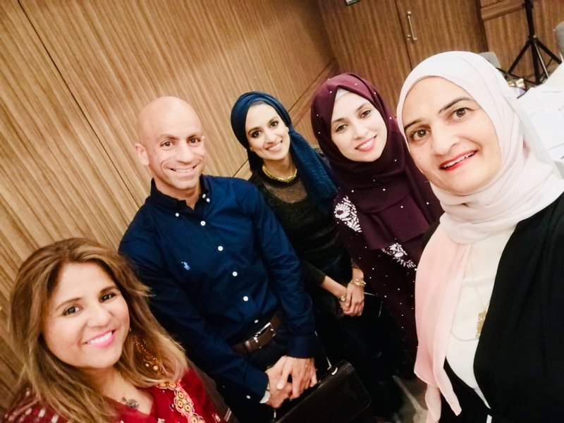A pic from the @Muslimdoctors event in the Hilton Hotel in Kensington, London yesterday I was so energised & inspired by the audience I feel it was one of the best talks I've ever given ❤ We had so much fun! Thank you again Dr @hinajshahid for the invitation 🙏