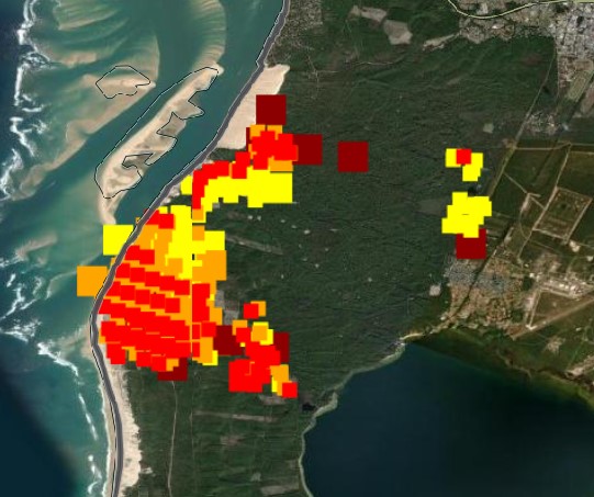 Ch4LN's tweet photo. Pour ceux qui veulent suivre l'évolution en direct des feux 🔥#incendies #Gironde 
➡️https://t.co/XH9yHWY2vu
#incendiegironde #LaTestedeBuch #Landiras #FeuxDeForets https://t.co/pocne8BU2x