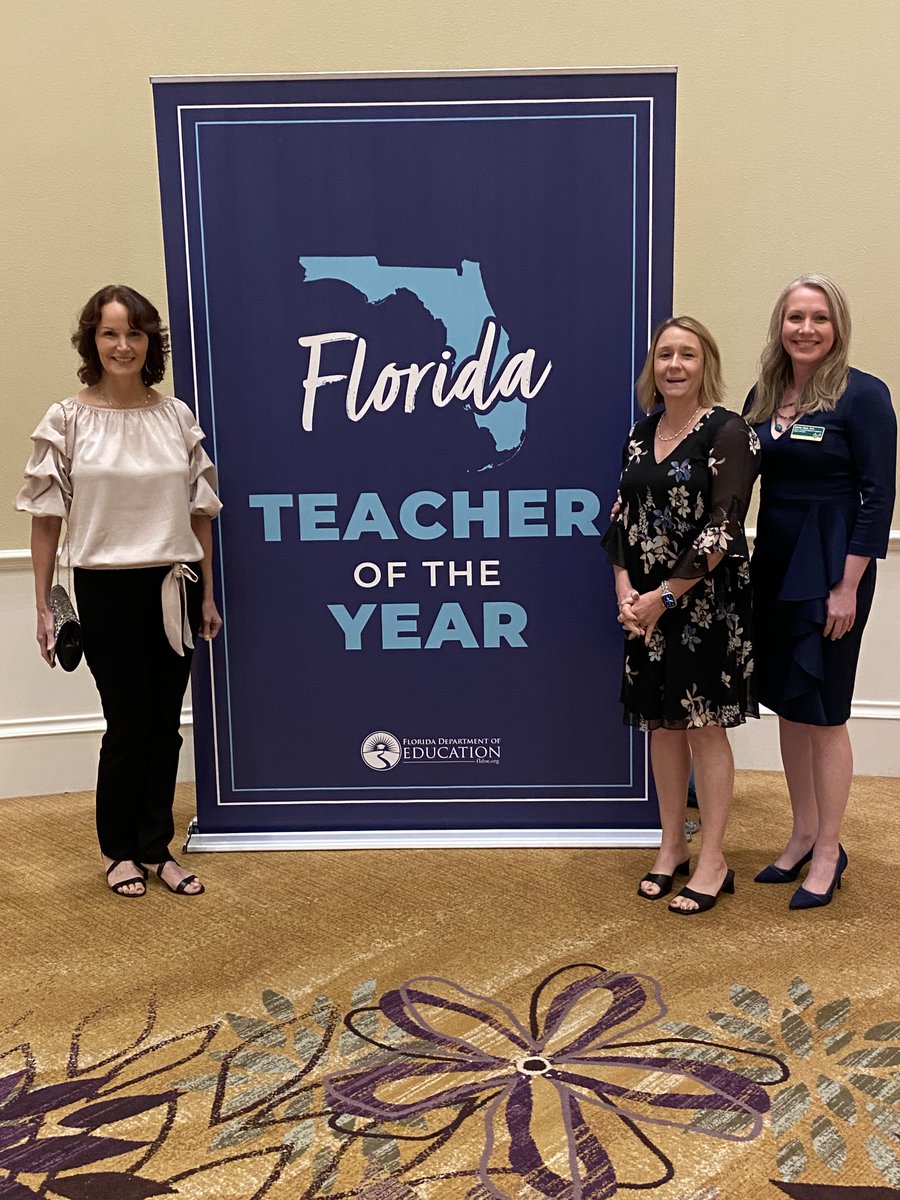 educationUSF's tweet photo. USF COEDU Dean and representatives attended the FL Teacher of the Year Gala 2023. Several district winners are alumni of USF COEDU including Laura Wilderberg and Jennifer Saso. Congratulations to our teachers for making a difference in the lives of our students and communities. https://t.co/4UR4gHHy1l