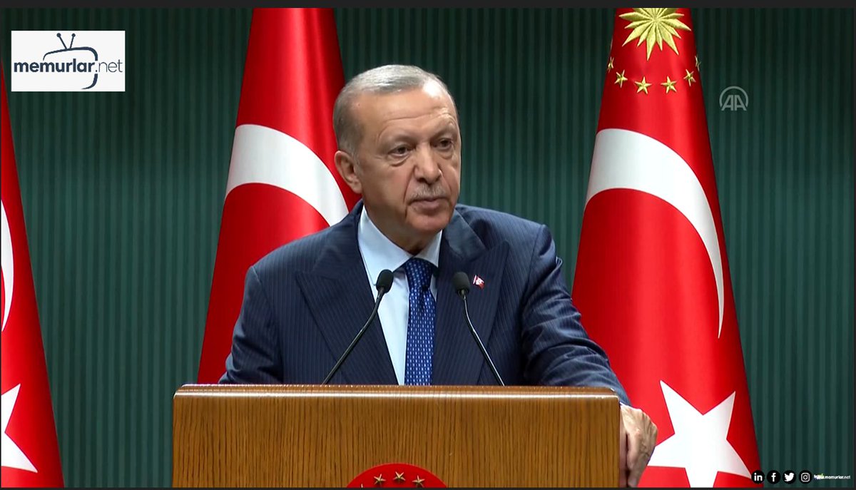 memurlarnet's tweet photo. Cumhurbaşkanı Erdoğan'dan #ücretliöğretmenlere müjde:  "Her 5 ders için ilave bir saat ek ders ödemesi "yapacağız. 
👇👇
https://t.co/qqVFvA6Wj1 https://t.co/XU2HJNrhPu