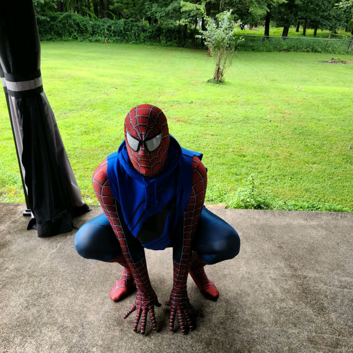 MegawolfWarrior's tweet photo. If you want to see my video of me in the suit go here
https://t.co/mlaLMUrT2K https://t.co/eY9Y9R3B14