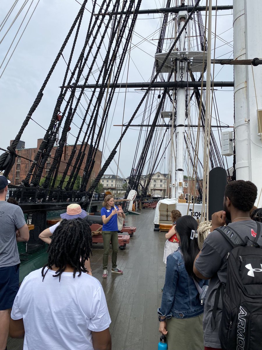 PlaceBasedBOS tweet media