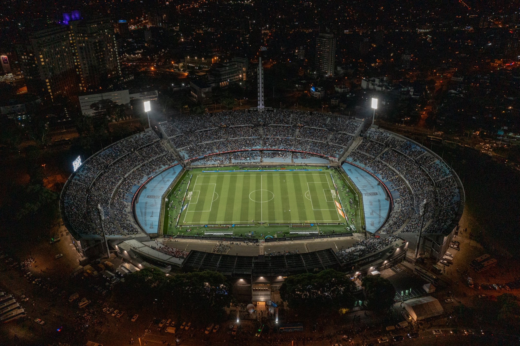 Uruguay le ganó 1-0 a Perú en el estadio Centenario - AUF