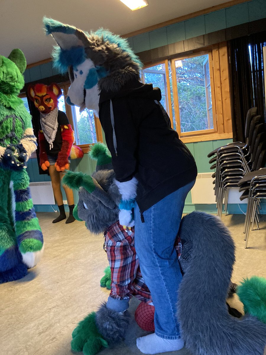 SuncloudArt's tweet photo. Pure serotonin, thank you for everything @FurwayCon ❤️ https://t.co/vGL09n55tR