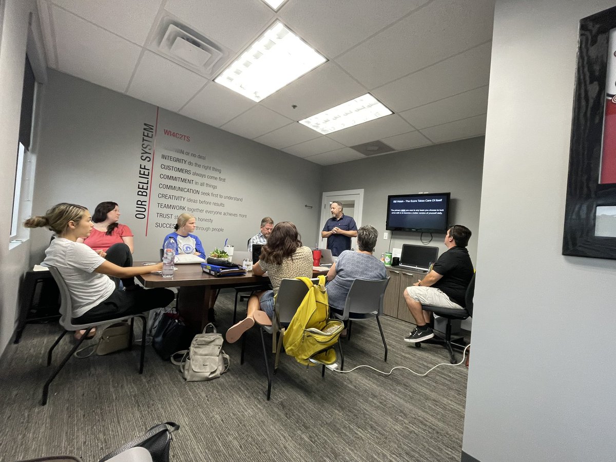 TPG_Real_Estate's tweet photo. “Talk to your future self often, while surrounding yourself with good company in the present.” 

Great Mastermind meeting on this gloomy Monday morning with the awesome Mike Schoonover , Amy Dixon and Ethan Rapier !

#KellerWilliamsRealtyConsultants #ThePaxtonGroup #TPG https://t.co/SJE7Wk49Bc