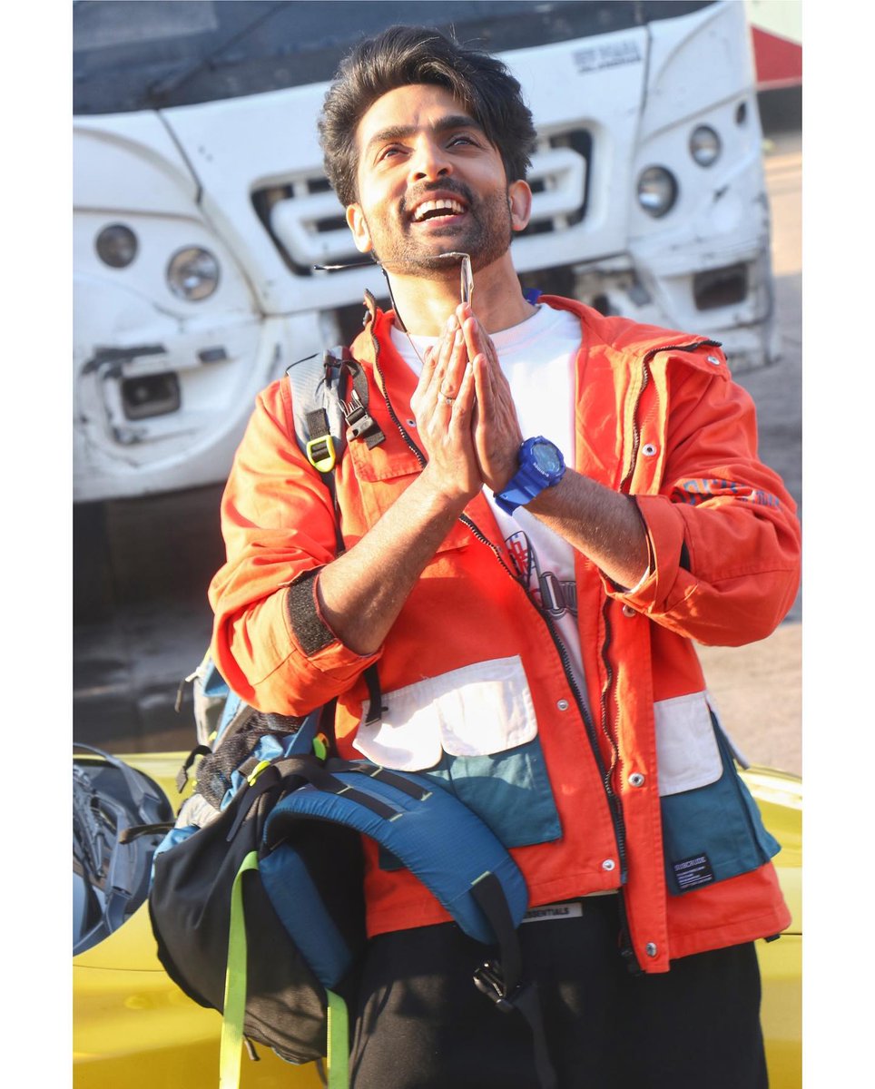 pyaara_adhvik's tweet photo. Your one smile makes my heart smile 💘

#AdhvikMahajan #Smile #cute #love https://t.co/3n1Q1Hlli0