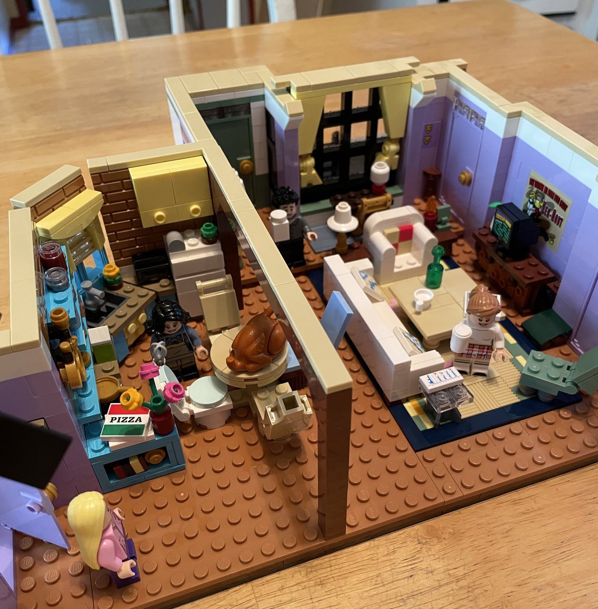 kristelxo's tweet photo. The girls apartment is done! I’m having way too much fun with this. #FriendsLego https://t.co/Dd9BbSQs84