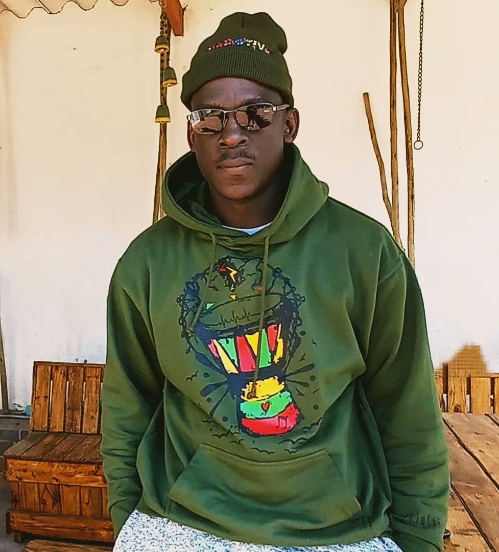 PrimitiveNative's tweet photo. ""come dance with me! Bring your drum! Sound out your heartbeat ! Give yourself to the trance"
👕 Hoodies available R450 each
🛍 We deliver Nationwide
☎️ For Orders Contact 0614274709
#PrimitiveNatives #africanoriginal #Meropa #djembe https://t.co/ZfQ9XQZkNE
