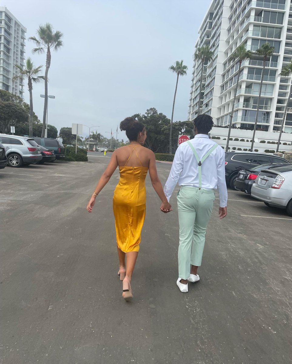 victoriia_24's tweet photo. You know what they say.. west coast best coast >> 🫶🏽🤩 https://t.co/7T2W1cr5G3