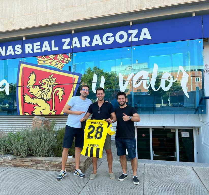 General_Maroto's tweet photo. @VictorMollejo7 @RealZaragoza #lomejoryahallegado https://t.co/rznJt4zorA