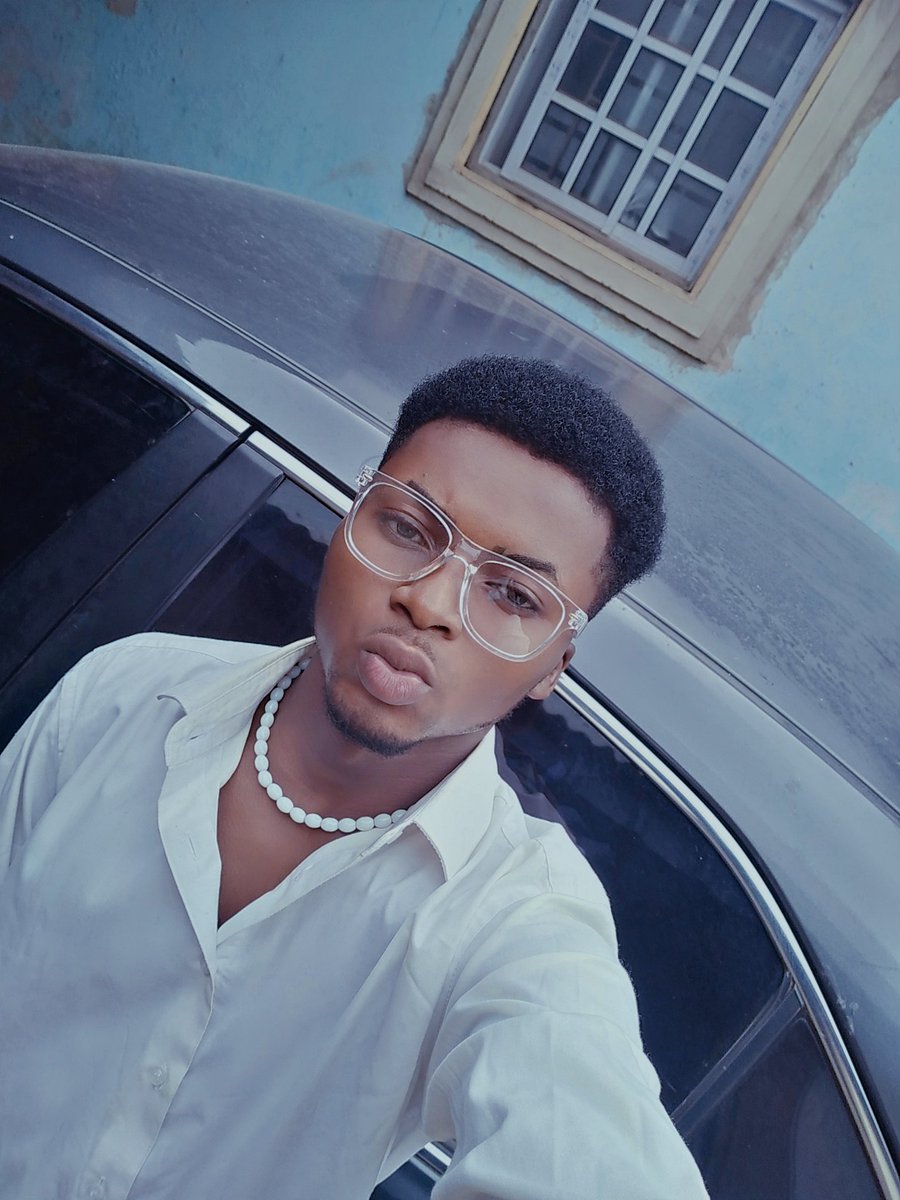 blasty_c's tweet photo. #Blastyc links to my new Ep of the year titled over dose on sound cloud and audiomack ��� #SoundCloud
https://t.co/KJUeqgtu1L https://t.co/JtjYC2pLsU https://t.co/bKfCyUB7Vp