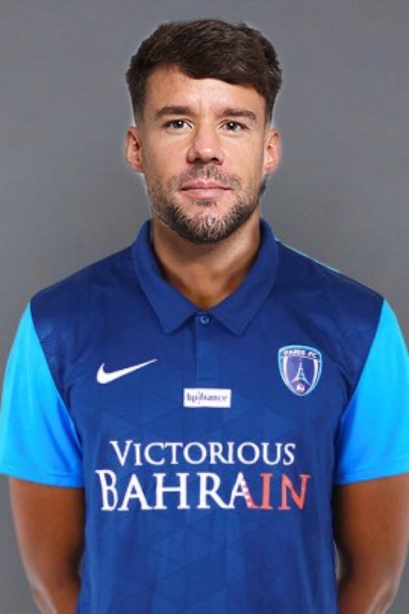 DominikRl's tweet photo. Paris FC verpflichtet Juan Bernat 
#parisfc https://t.co/CIwjVlgVIw