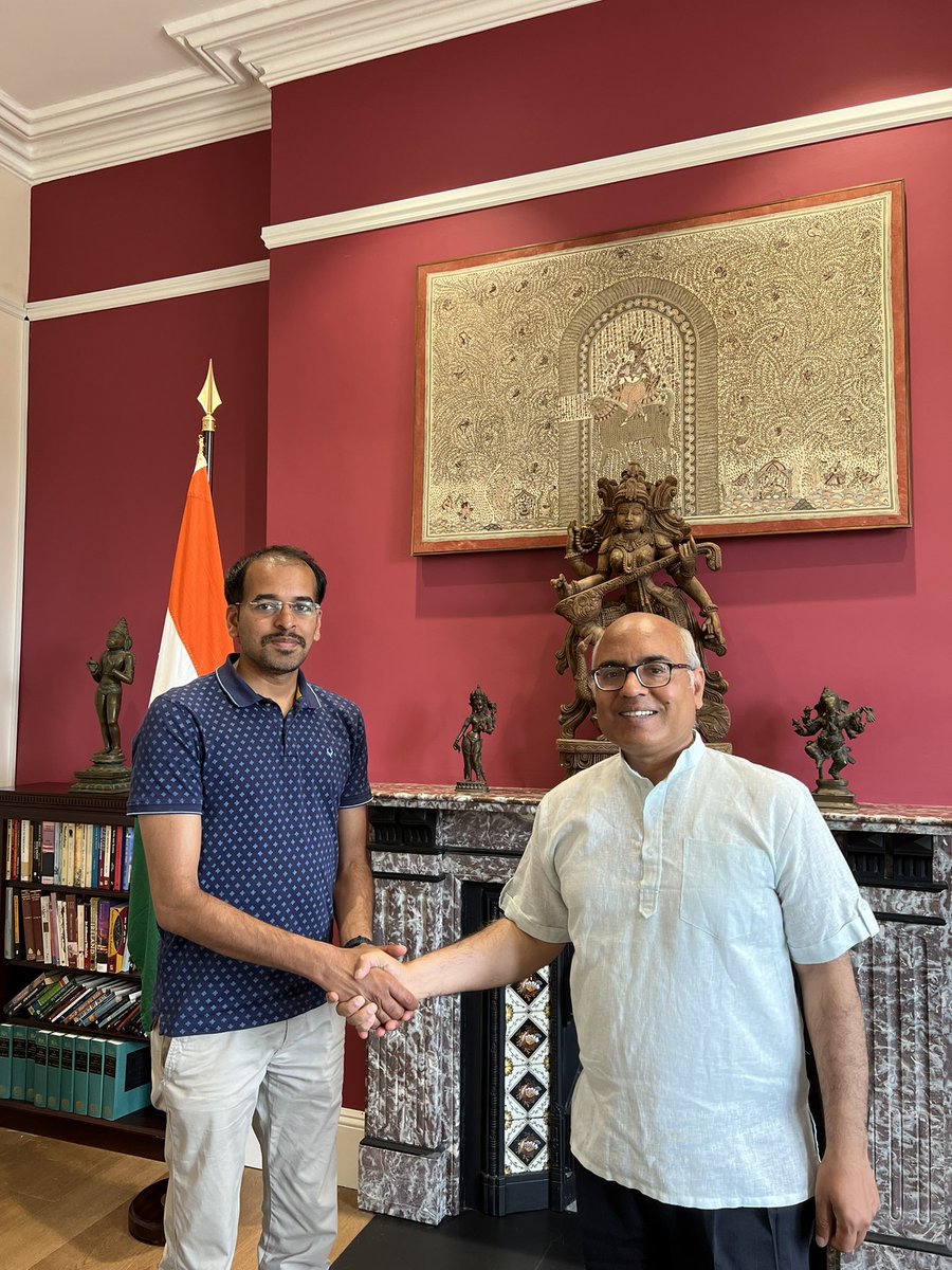 AkhileshIFS's tweet photo. Delighted to meet with young IT professional, Rajat Maheshwari, Co-Founder & Technical Director of #Finedeeds, a new #Startup in the field of social welfare!
#IndiaIrelandFriendship
@EI_HPSU @startupindia @Entirl https://t.co/AYj3h4O8Gq
