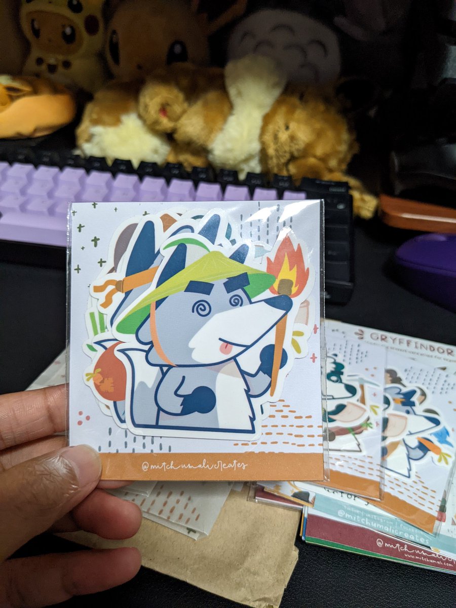 My friend made my fuzzies into these cute stickers! 😊 @Fuzzy_Fighters <a href="/tinycozycub/">Tinycozycub</a> #fuzzUp