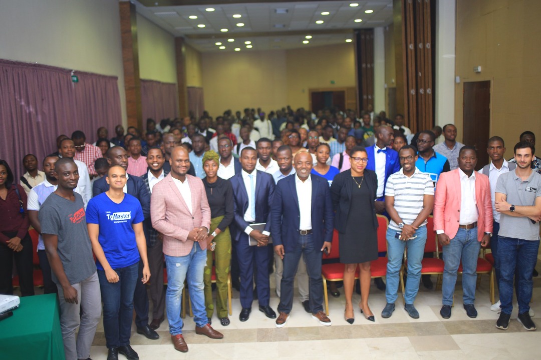tgmcoaching's tweet photo. Avant le 25 juillet, inscrivez-vous via ce formulaire https://t.co/iWmJ5xeOWw pour prendre part à l'Apero Binguiste du 30 juillet au Palm Club Hôtel, à partir de 19h. 
Nb: Nombre de places limité. https://t.co/01mYwoTpgx