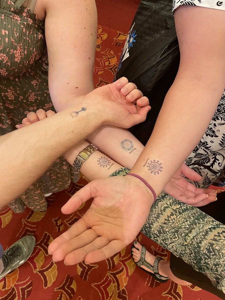 CTaitBurkard's tweet photo. Students and PostDocs committed to their science! #LoveVirology #ASV2022 @azzladeee https://t.co/OYQVnRk3cd