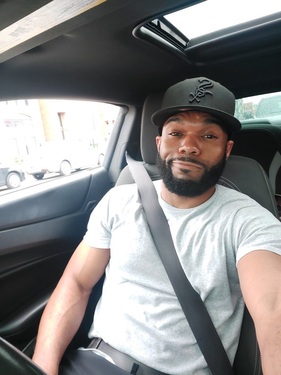 BlaqueBi's tweet photo. The struggle is real, but so is my drive to succeed in life #nevergiveup #stayfocused https://t.co/bJlM1n6Uuf