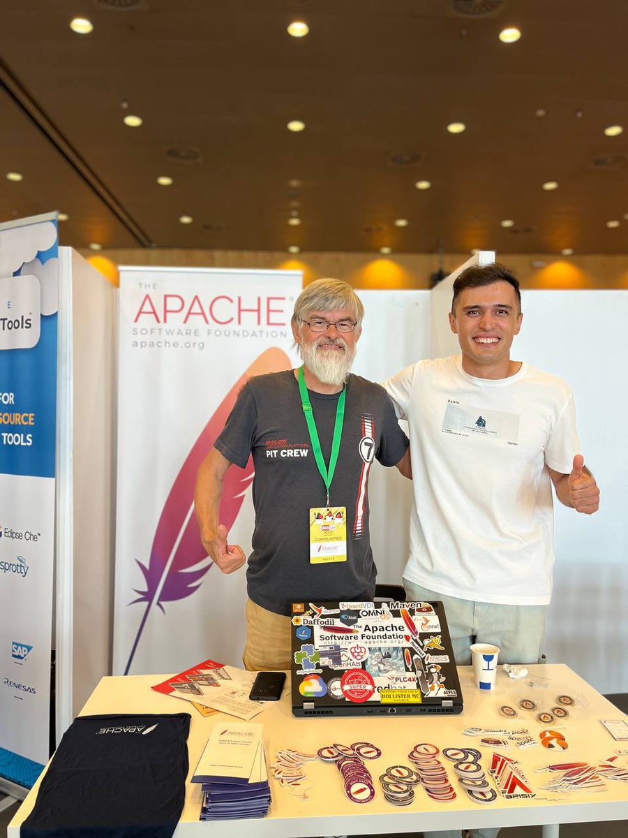 BoburUmurzokov's tweet photo. We are presenting the biggest Apache Software Foundation and some of the top open source projects of Apache at #JBCNconf in Barcelona, Spain.
#apache #apisix #opensource https://t.co/1OxzJXpfvy