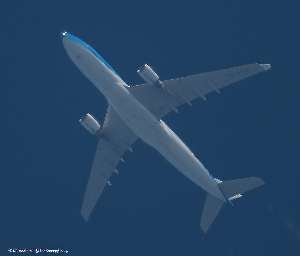 TheSnoopySnoop's tweet photo. #KL671 KLM A330 PH-AOD
36,000ft Amsterdam to Montreal
#AvGeek #planespotting @KLM @AirFranceKLM https://t.co/jnti0JTiNo