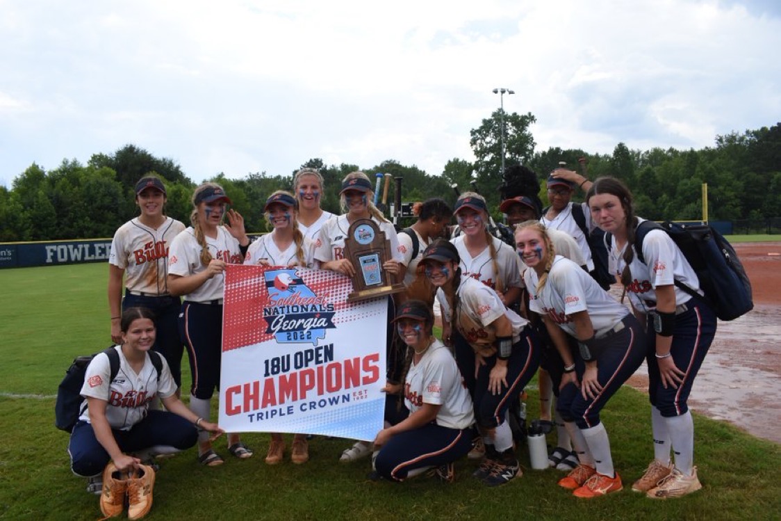 Triple Crown SE National 18U Champs! Next stop - Indy! <a href="/ECBulletsGlenn/">EC Bullets Glenn 18U</a> @ochsfastpitch <a href="/BrenauSoftball/">Brenau Softball</a> @TomGoochJr1