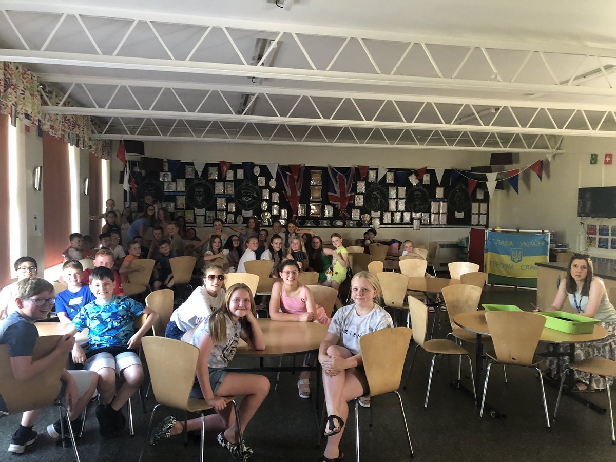 PrescotPrimary's tweet photo. @PCPUnicorns  The heat hasn’t beaten us! Leavers’ Performance 2022! 😍 https://t.co/fzchbOACqe