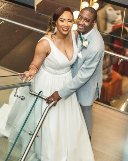 CoachCee_'s tweet image. Happy 7 months to the man God assigned to me and to be my covering.
.
.
.
It’s been an interesting 7 months and while continue to remain faithful to us, May we continue to let His light shine through us.
.
.
.
It’s not “perfect” but it sure is “right”.
.… instagr.am/p/CgKId5yOaif/