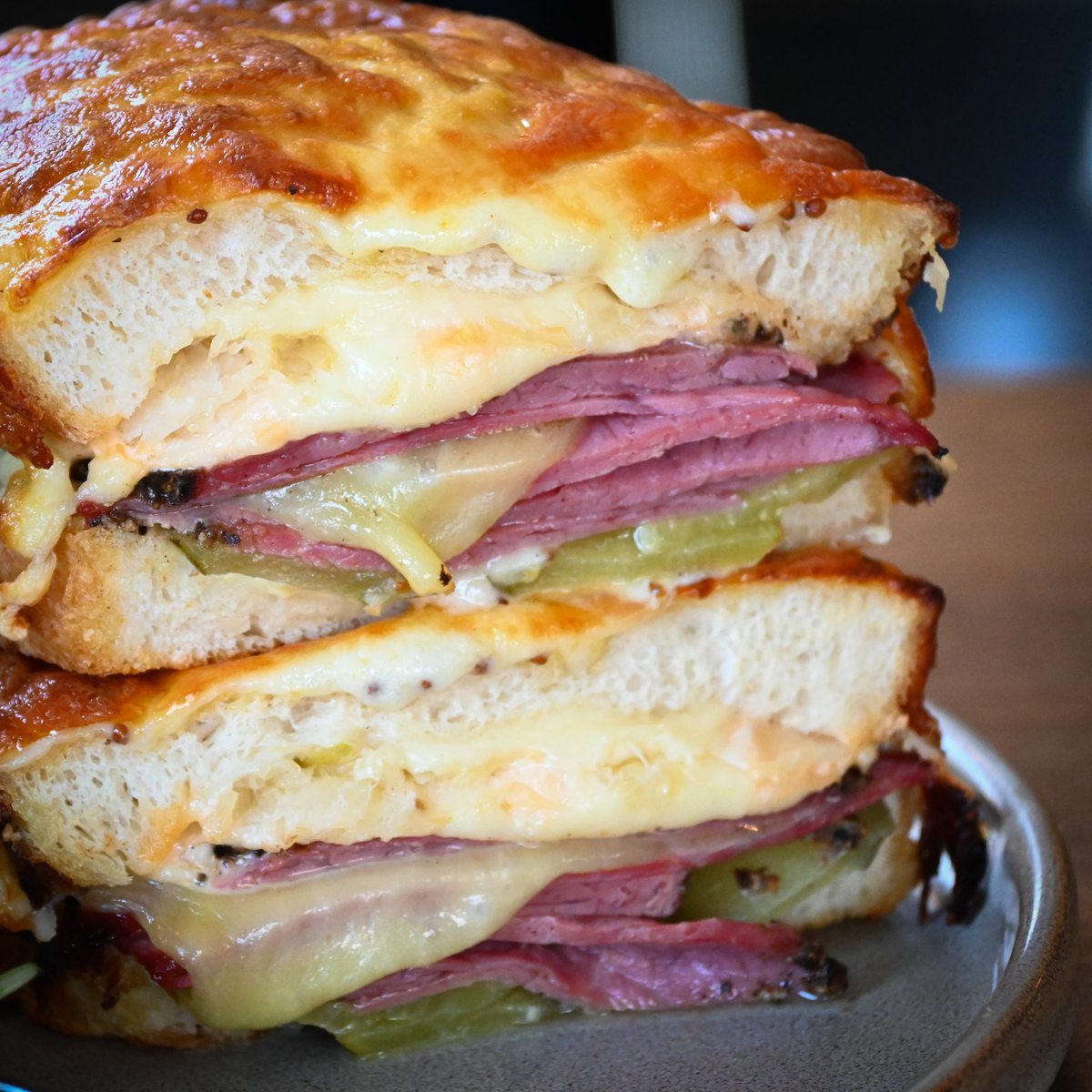huissouthsea's tweet image. OUR NEW CROQUE REUBEN!

Grilled Sourdough Sandwich topped with Gruyère &amp;amp; Cheddar, and filled with Sliced Pastrami, Sauerkraut, Gherkins, Emmental and Russian Dressing

#croques #reuben #belgianfood #eatingout #restaurant #bar #hampshire #portsmouth #southsea #huissouthsea