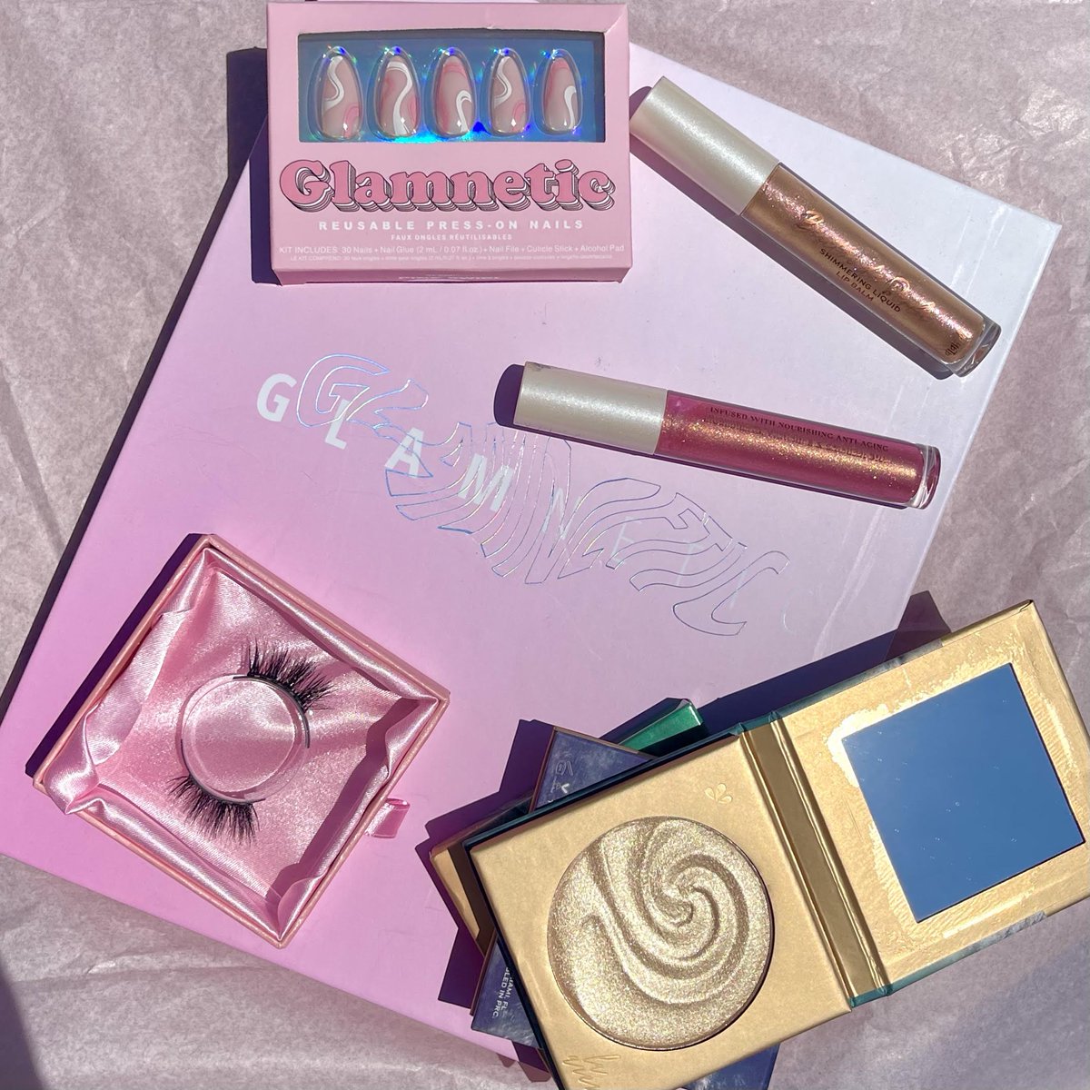 #SURPRISEGIVEAWAY 
We have teamed up with our amigas <a href="/glamnetic/">GLAMNETIC</a> to gift TWO lucky winners a $150 Alamar Cosmetics AND $150 Glamnetic gift card🛍

To Enter: 
✨Follow <a href="/glamnetic/">GLAMNETIC</a> &amp; <a href="/AlamarCosmetics/">Alamar Cosmetics</a> 
✨RT &amp; Like this post 
✨Tag 2 besties

Winners will be announced 7/22. Good Luck💖