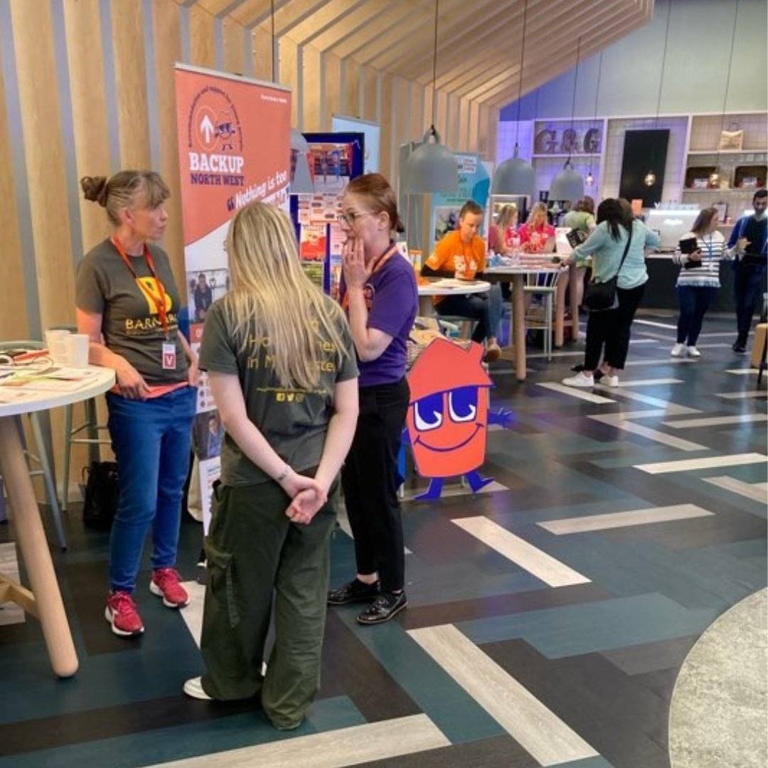 BupaUKCareers's tweet image. This year our people have volunteered for charities such as: @nationaltrust @SSChospices @MindCharity

#BupaCareers #Volunteering #BeliefInYou #BeYouAtBupa #ShareIfYouCare