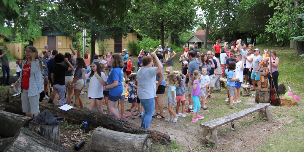 CampBrosius's tweet photo. Favorite campfire song??🔥🎶

(Hint: there's no wrong answer) https://t.co/qMhFt97tfD