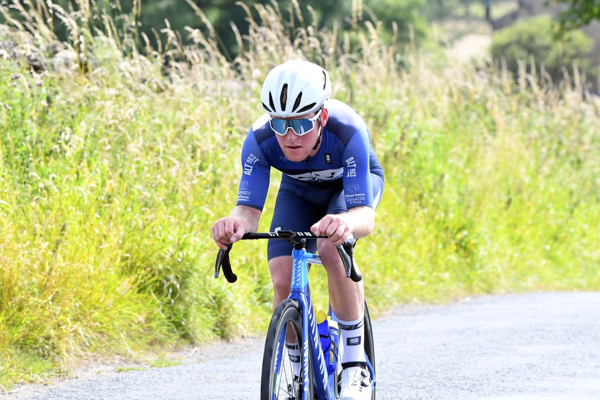 VeloUK's tweet photo. #LancasterGP winner - Going, going, gone! #Winner #RobScott https://t.co/odzbPK7iQ1