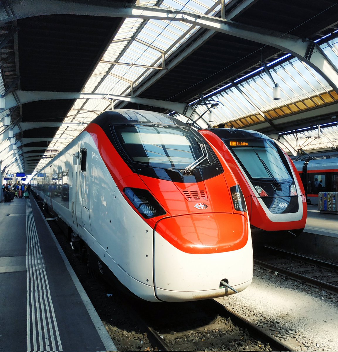 PetrOcelik's tweet image. Taking my favourite conference train trip from Zurich again after 3 years. The views are as beautiful as ever. #flyless #viewmore