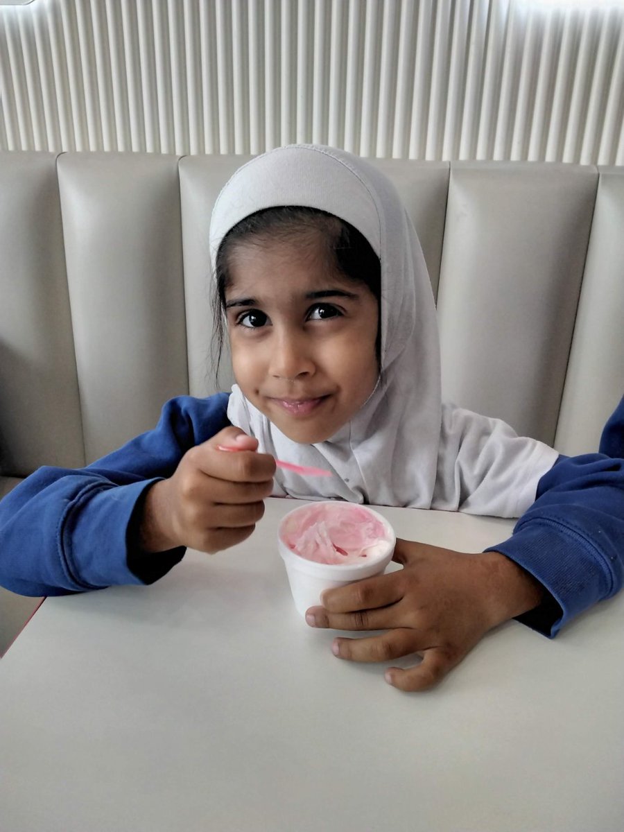 ParadisePrimary's tweet photo. Reception class went to Dixon's Ice-Cream Parlour 🍨 as an end of year treat and for all their hard work in managing their feelings and behaviour. 

Everyone had a great time!  @Dixonsmilkices_ 🍦

#icecream #treat #dessert #yummy #delicious #heatwave #behaviourtreat https://t.co/p7QV2zLZLn