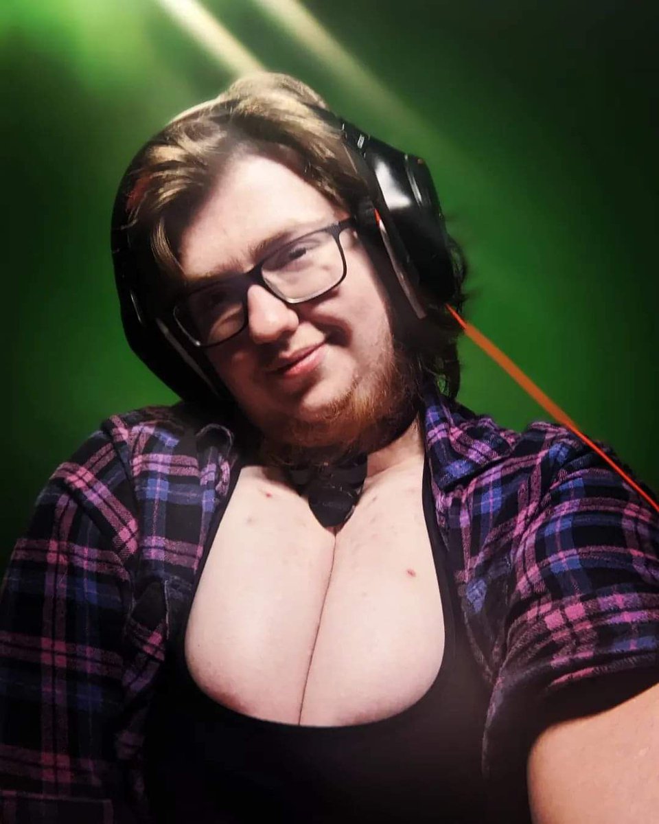 WingerB17's tweet photo. Sleepy Monday today...
Minecraft SMP server!
https://t.co/eztyj9ihmM
#oppâi
#largebreastsize
#SenpaiNoticeMe
#slutlifestyle
#LiveStreaming
#ModdedMinecraft
#TwitchAffiliate
#LGBTQIAPlus
#InvisibleDisability
#ActuallyAutistic https://t.co/74w1GWv6Iv