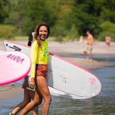 I'm highlighting Oceah Oceah #toronto for #GoSmallCanada challenge. Oceah Oceah SUP X YOGA has a mission to connect people of all nations with and to water.

As #Indigenous women, they are taught that women have a responsibility to the water, so book at oceahoceah.com/home.