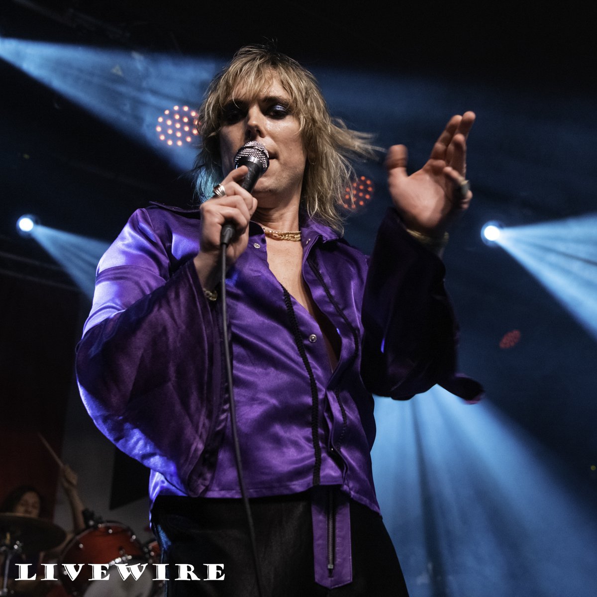 livewire_music's tweet photo. What an incredible night as @TheStruts bring their 2022 Homecoming Tour to Nottingham's Rock City. With outstanding support from @TheCardinalBlk ! The energy levels were just off the chart.

Check out our review and gallery here:
https://t.co/RXpjCZGL1X https://t.co/TtjeKID75L