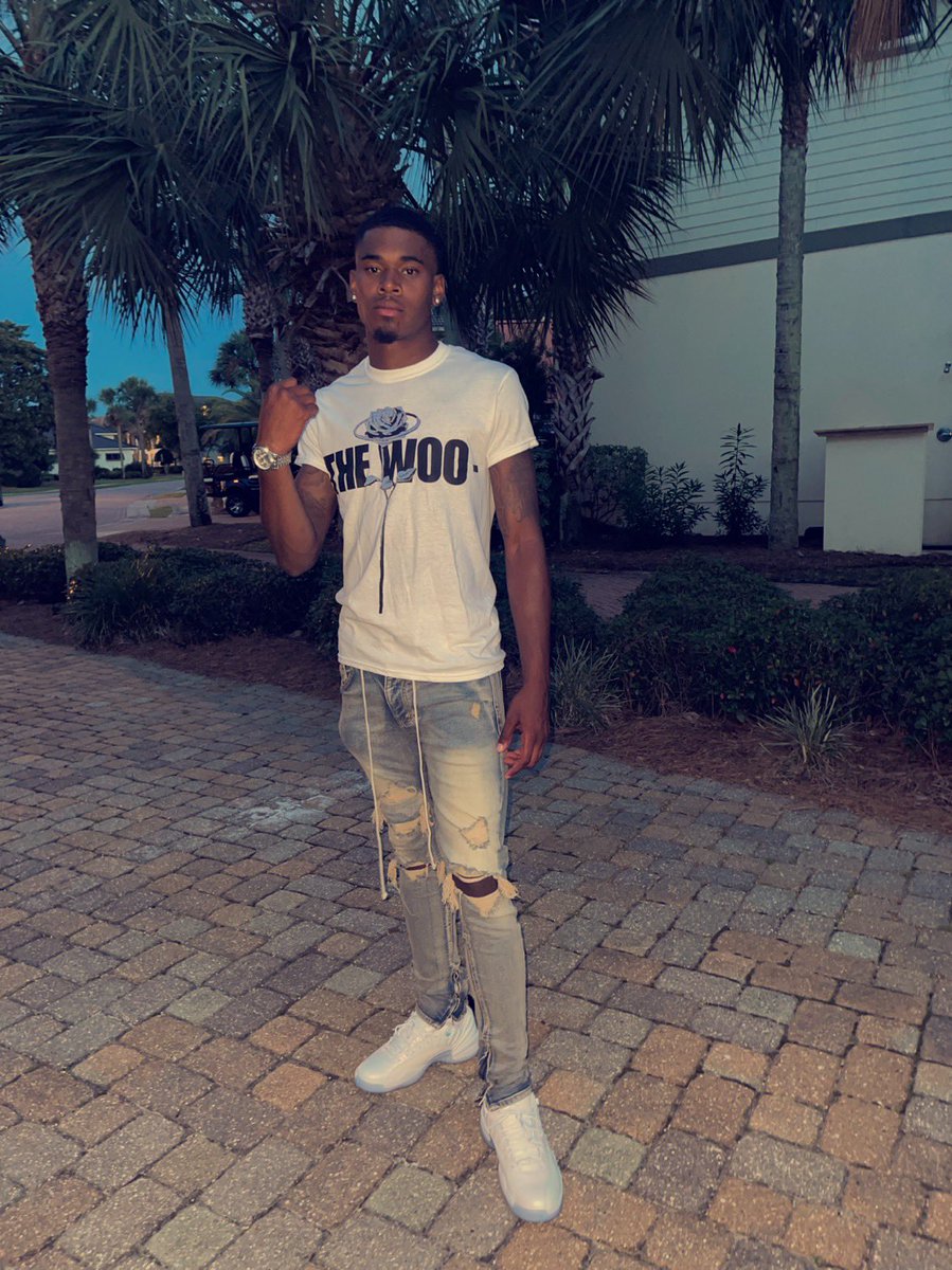_c1aud's tweet photo. #WhosWhoOfUSM
- Claud 
- Senior 23’ 🦅
- Social Work Major
- Sagittarius https://t.co/sM1XnE3gLH