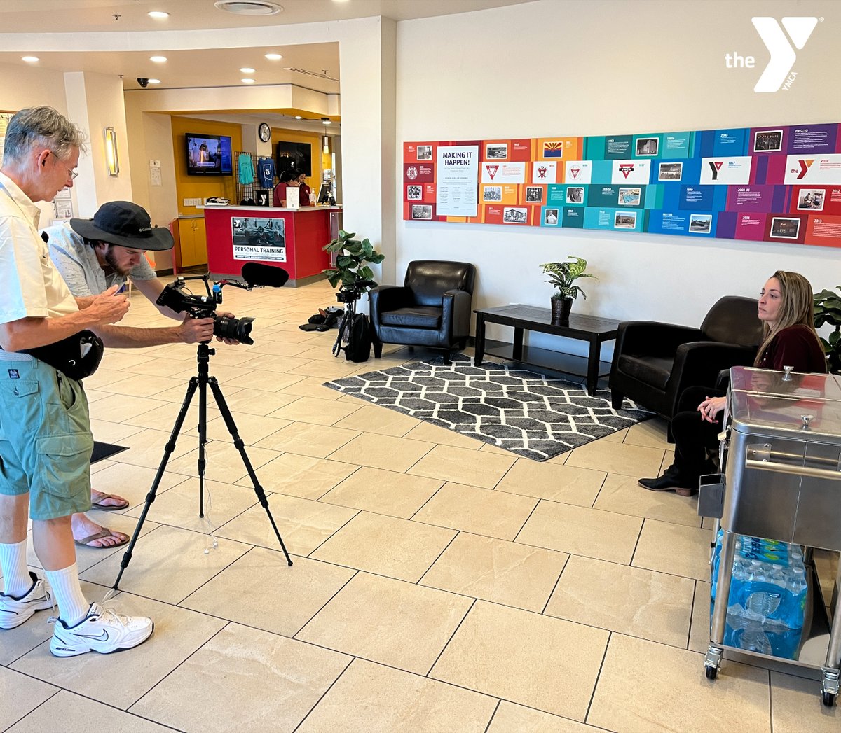 It was great to welcome <a href="/VOANews/">Voice of America</a> to our Lincoln Family Downtown YMCA this past Tuesday to highlight our Cooling Center. The YMCA is proud to partner with <a href="/CityofPhoenixAZ/">City of Phoenix, AZ</a> to provide a spot for downtown residents to take a break and enjoy a refreshing bottle of water. #vosymca