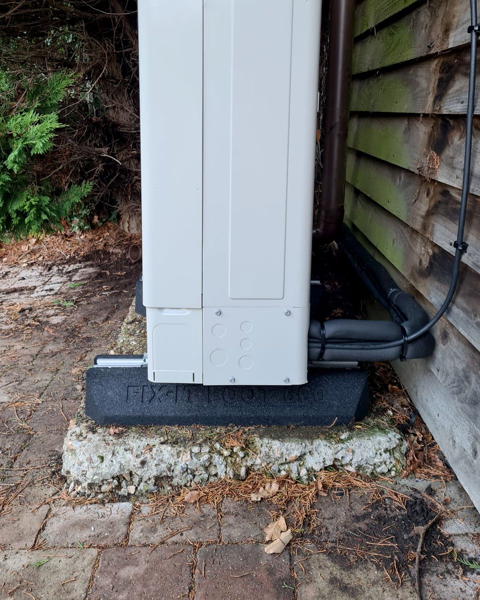 We cannot say it often enough! The Mini Split Kit allows for an extremely easy and fast installation. It’s as simple as that! How fast can you install one? 🧐

bit.ly/3ARuVrn 

#hvacr #hvaclife