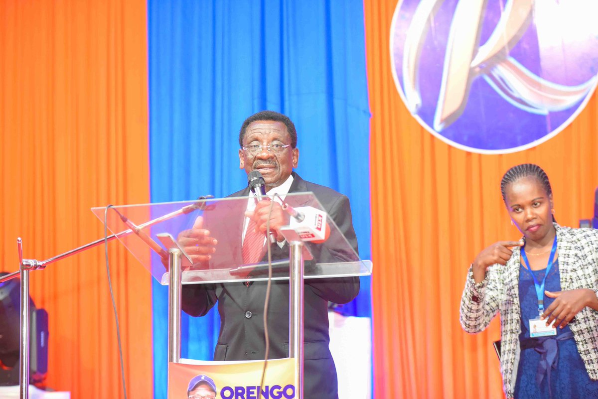 orengo_james's tweet photo. Siaya County needs a leader who is competent and incorruptible. I have been engaged in decisive battles to anchor and protect devolution. I will not fail the people of Siaya. I will deliver! #VoteOrengo #VoteODM #Nyalore (2/3) https://t.co/1u2Eow5Taq