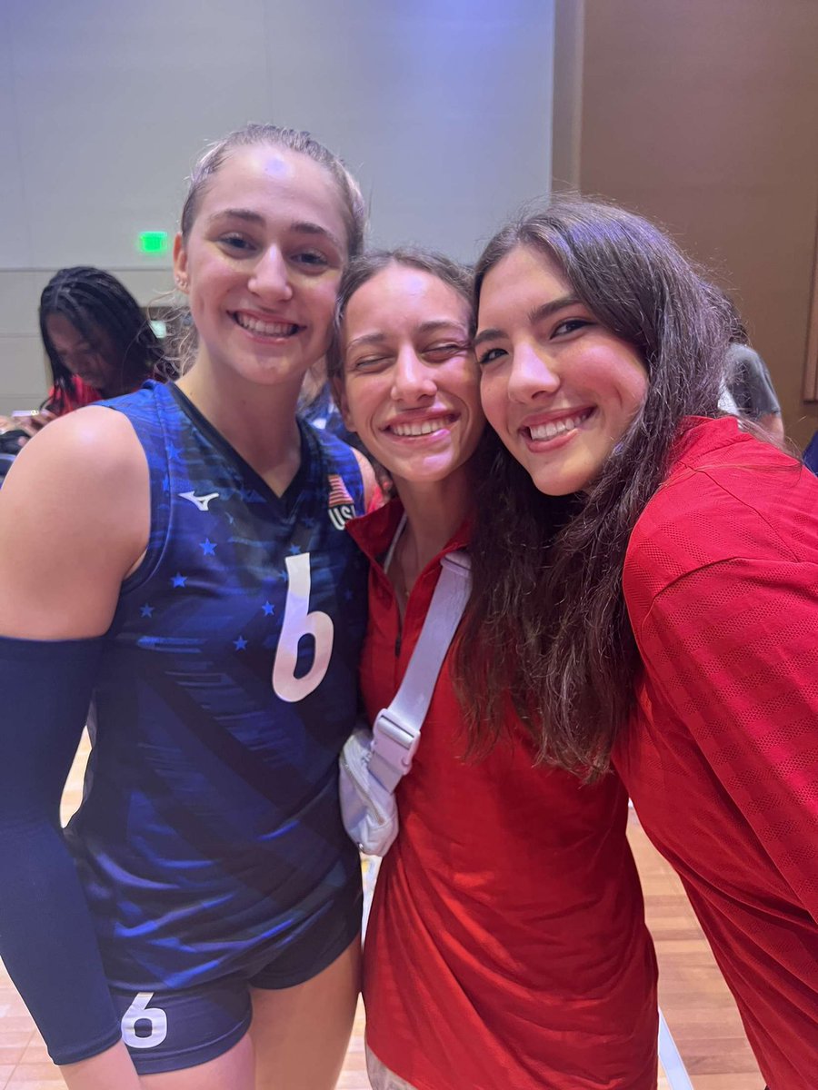 Had the BEST time this week training with <a href="/usavolleyball/">USA Volleyball</a> NTDP. Thank you so much to all the coaches and everyone who organized this amazing experience. I had so much fun and am so grateful for these incredible opportunities!!!! So many new friendships and memories🇺🇸💙