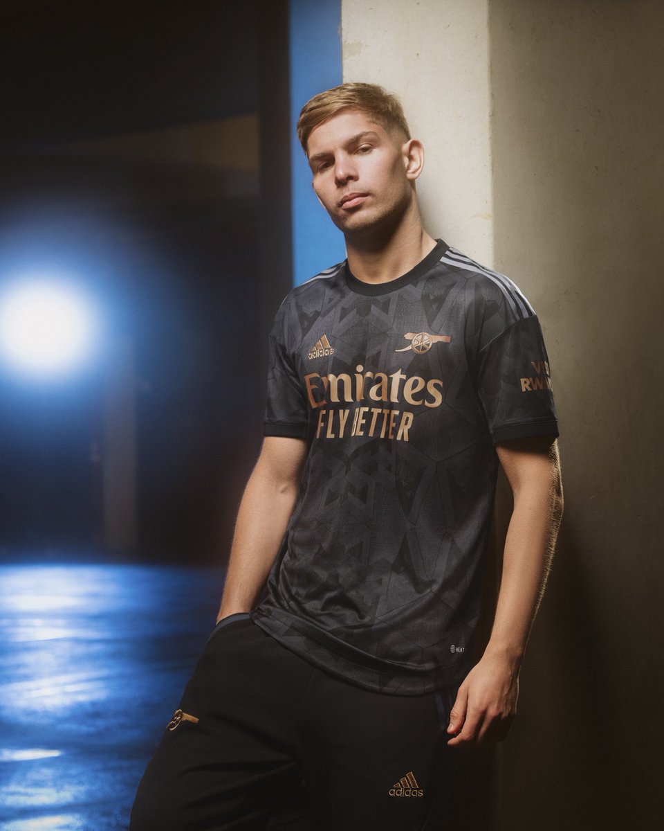 Emile Smith Rowe (@emilesmithrowe) on Twitter photo Wherever we go, always together. 🖤💪🏼 @arsenal x <a href="/adidasfootball/">adidas Football</a> 🤩
#createdwithadidas Wherever we go, always together. 🖤💪🏼 @arsenal x <a href="/adidasfootball/">adidas Football</a> 🤩
#createdwithadidas